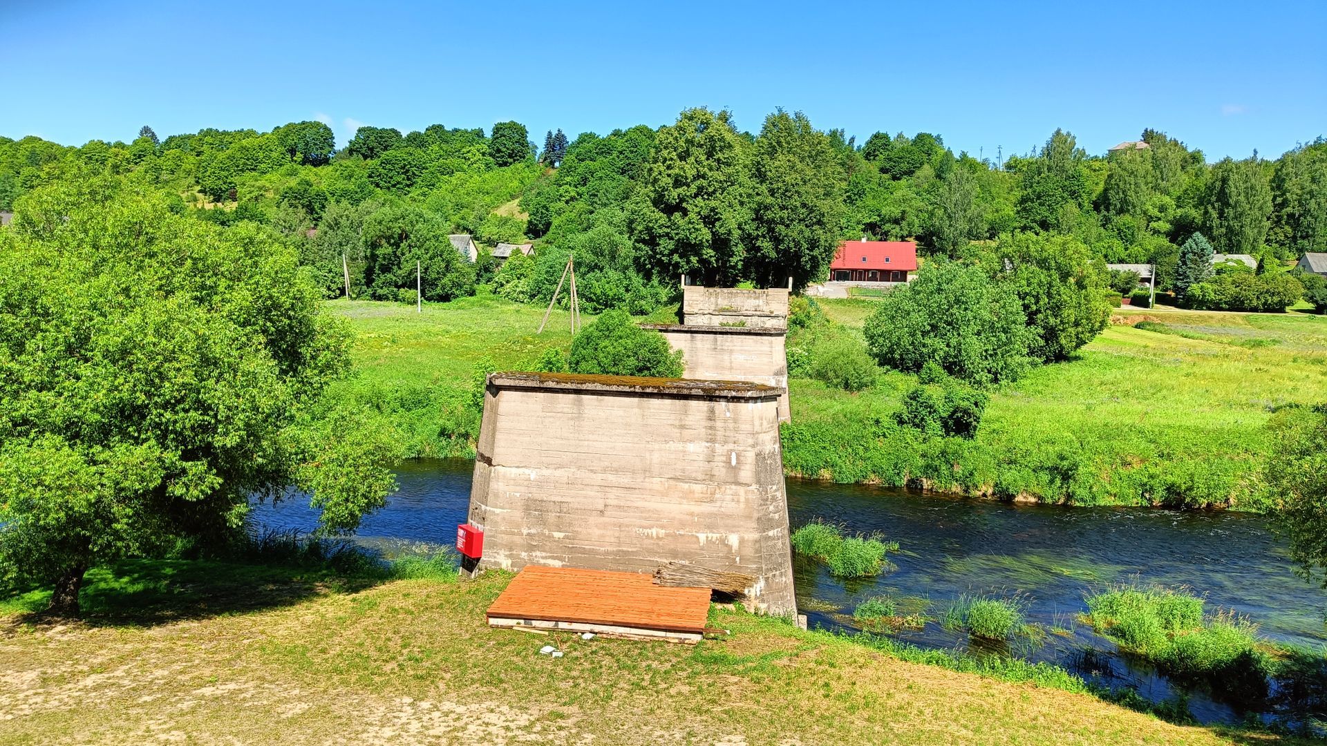 Seredžius Old Bridge Ruins