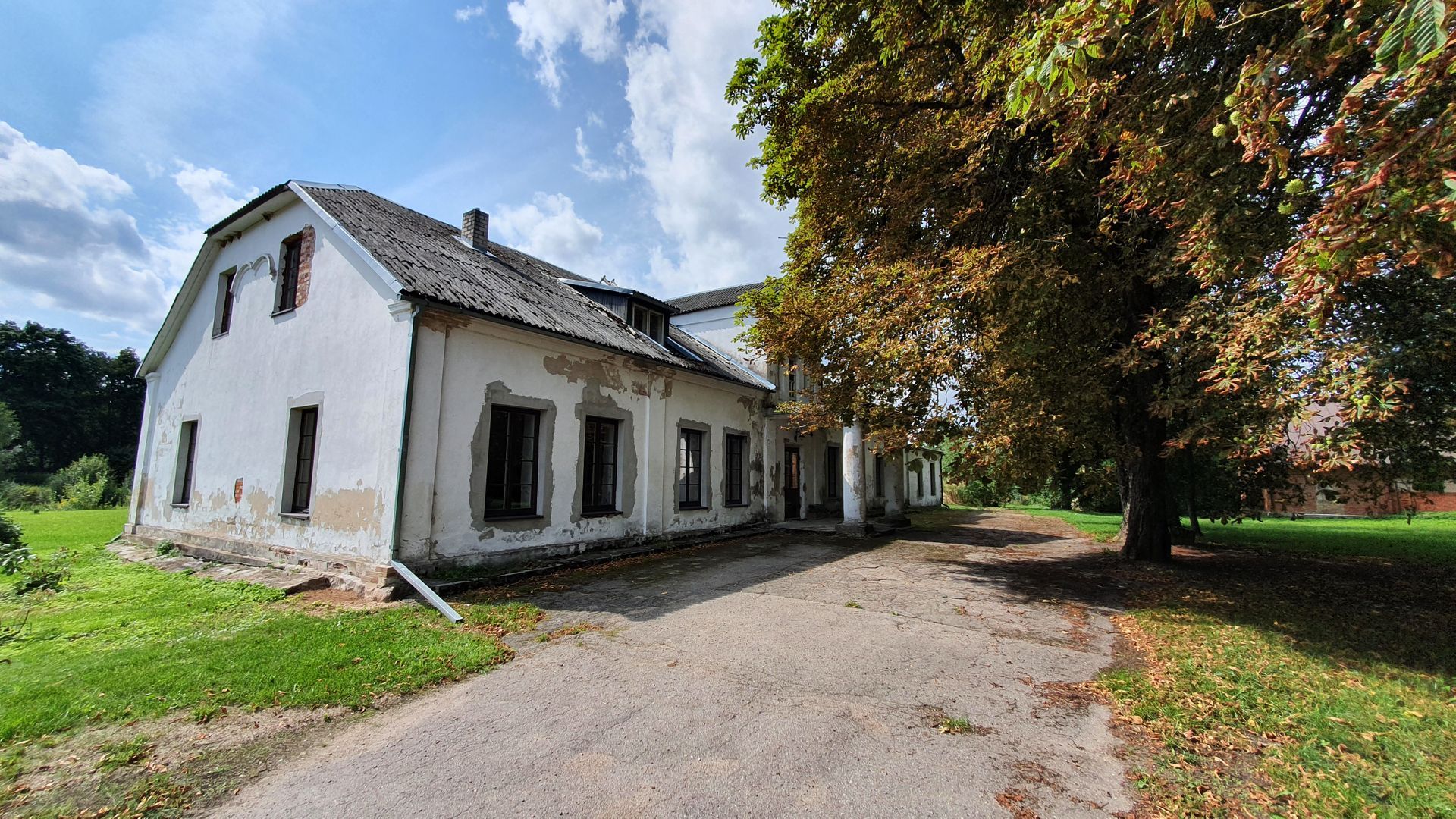Former Anavilis Manor