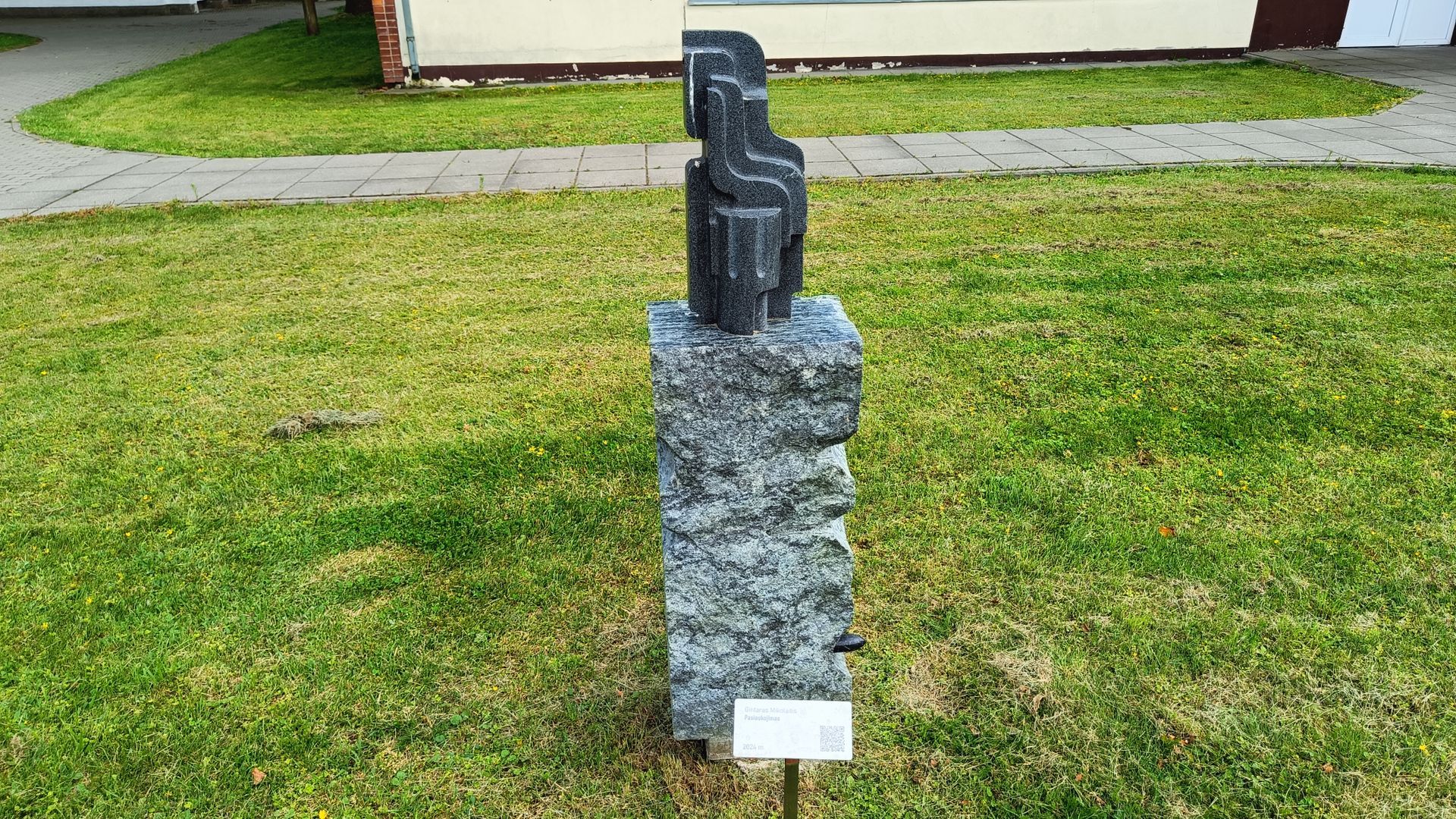 Sculpture Sacrifice