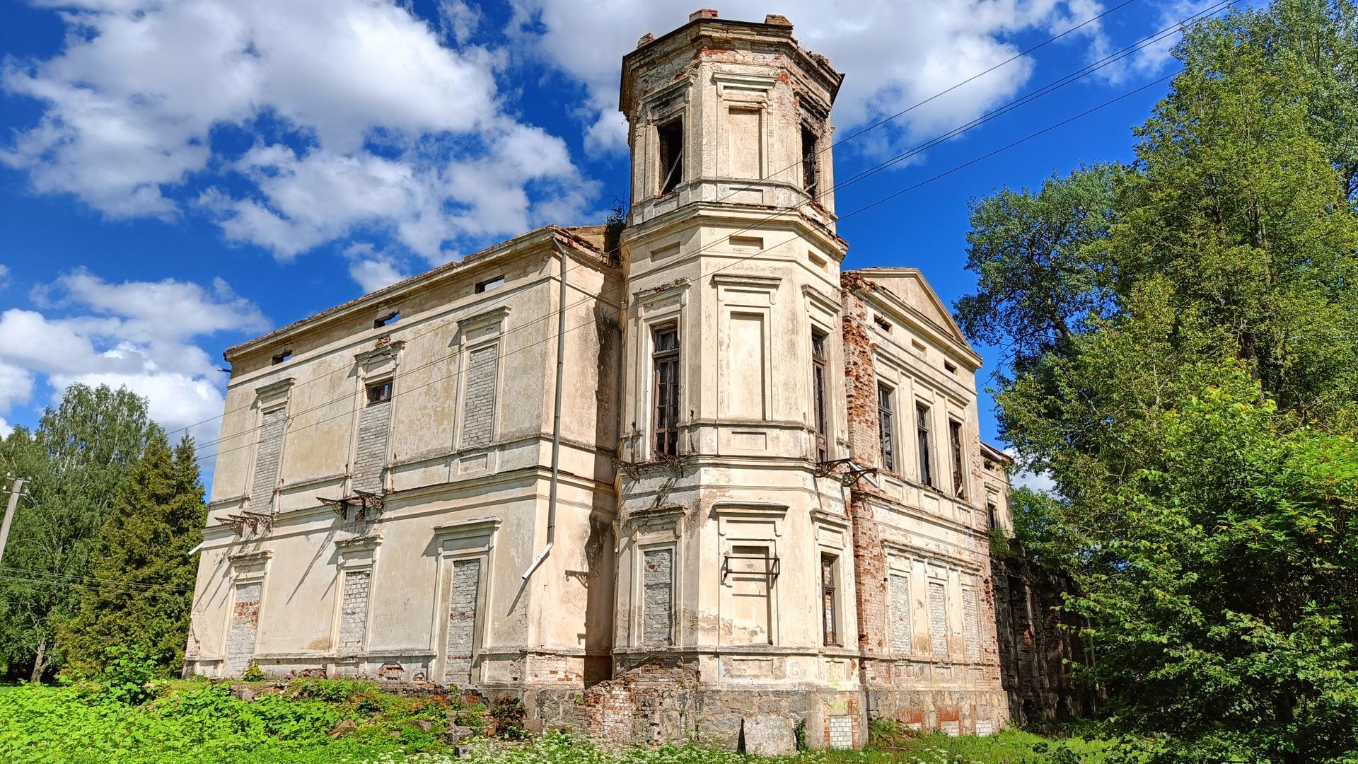 Baltoji Vokė Manor