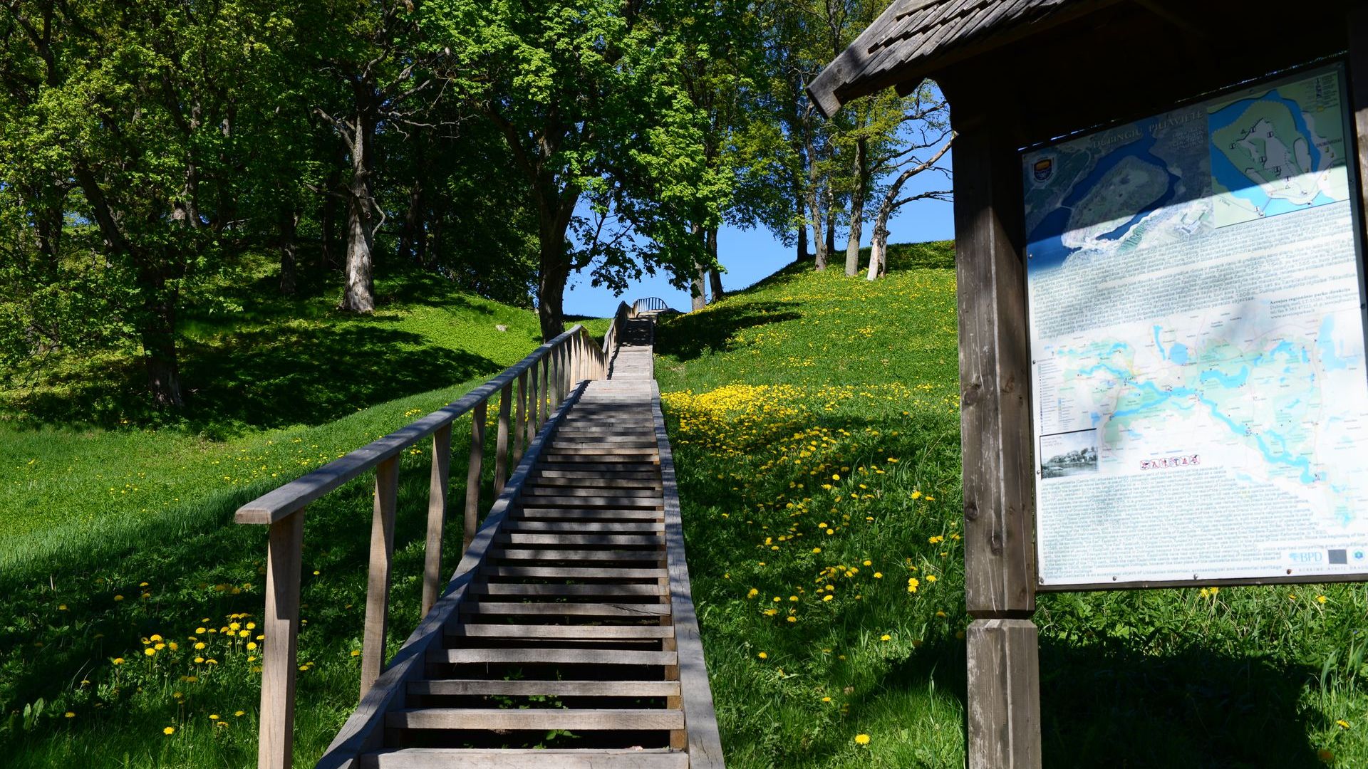 Dubingiai Castle Site Path