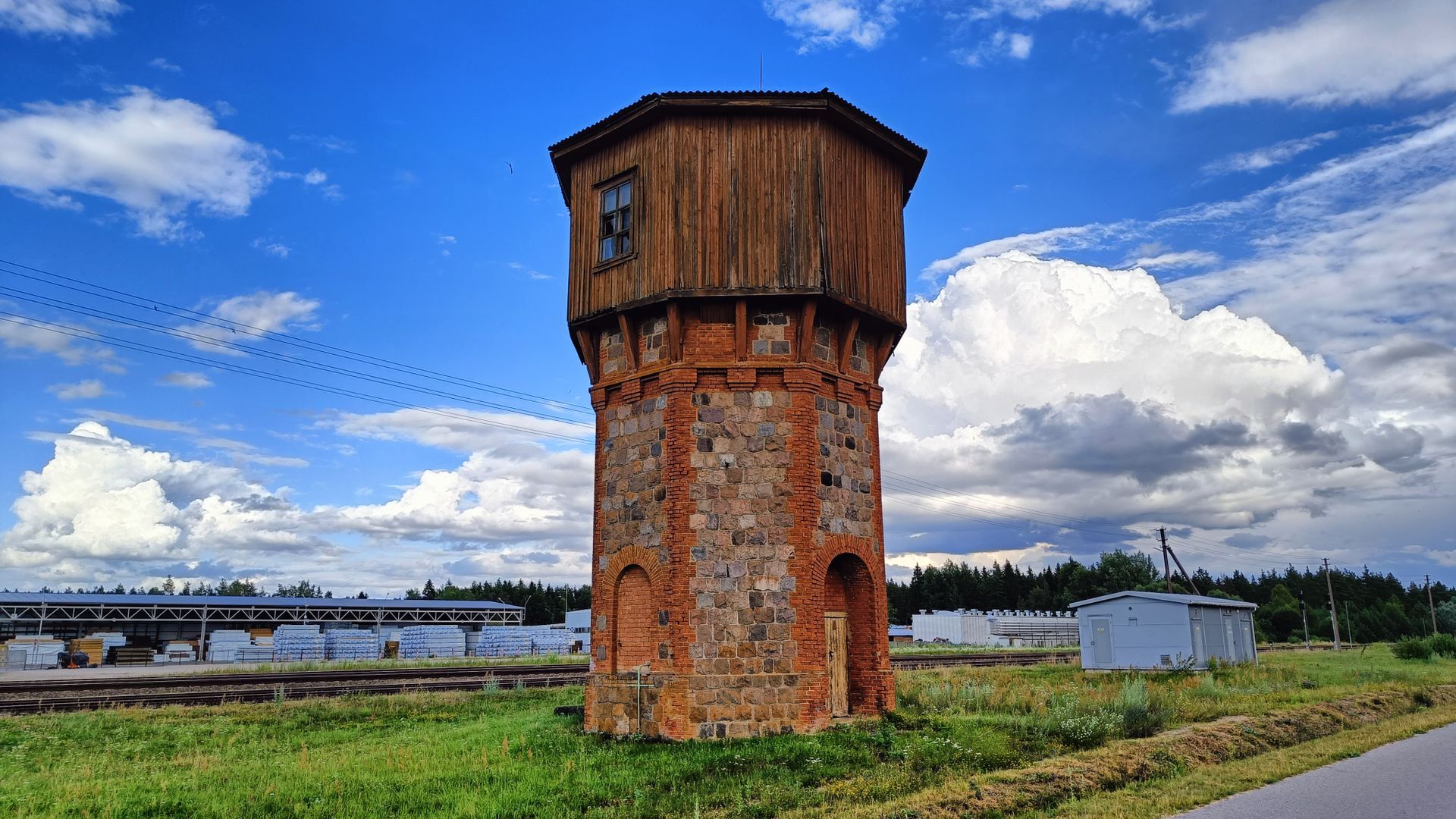 Jašiūnai Railway Station Water Tower