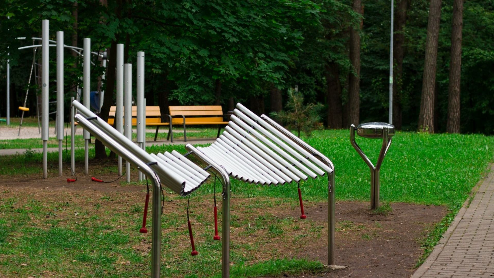 Lauko muzikos instrumentų aikštelė