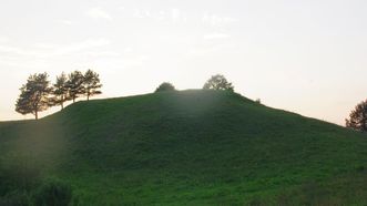 Maniuliškių piliakalnis