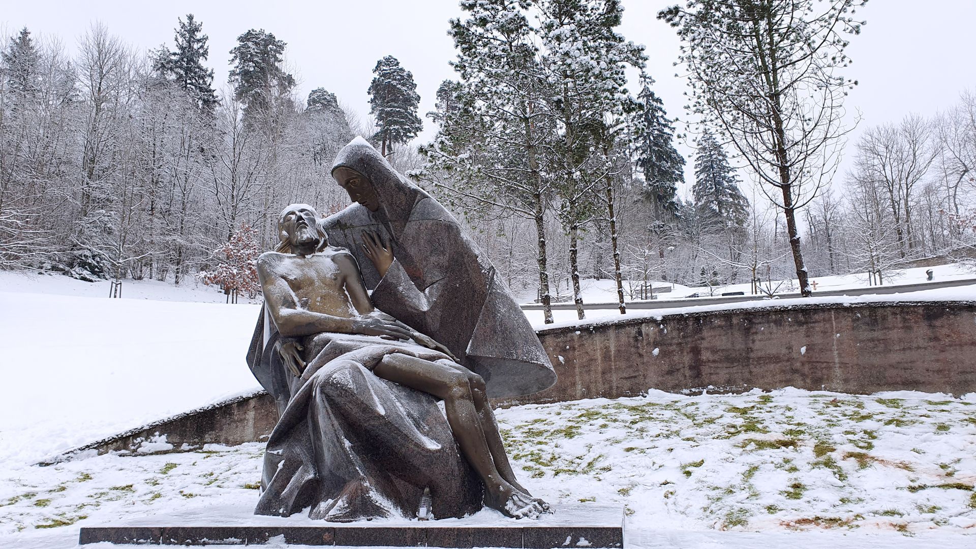 Monument to Victims of January 13th