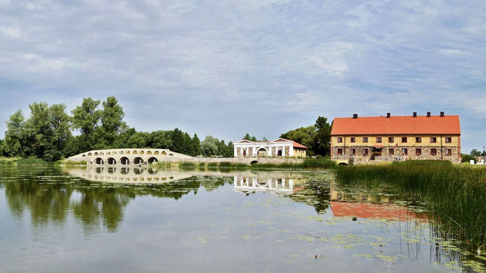 Pakruojis Manor Bridge-Dam