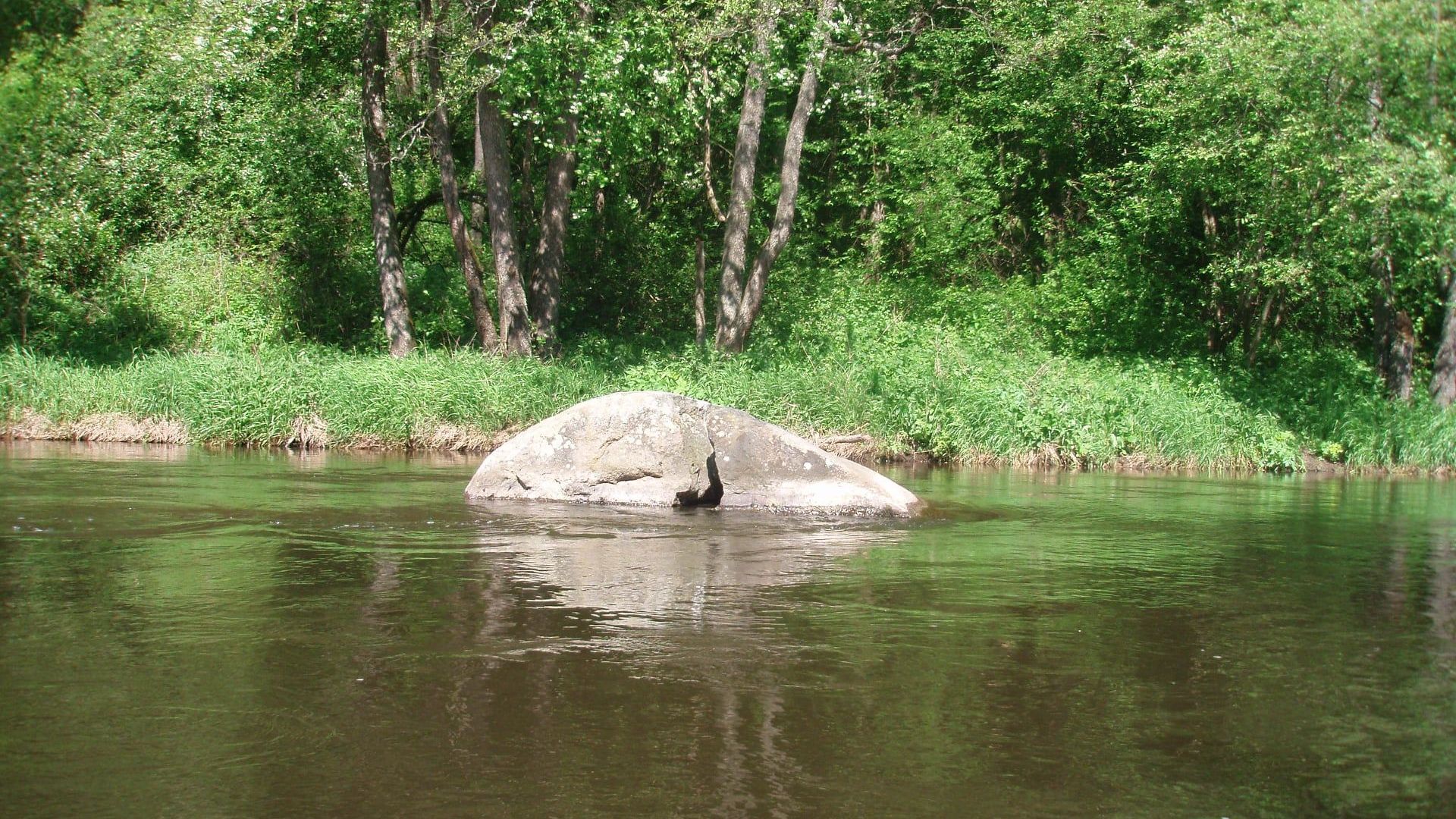 Perkūnas Boulder