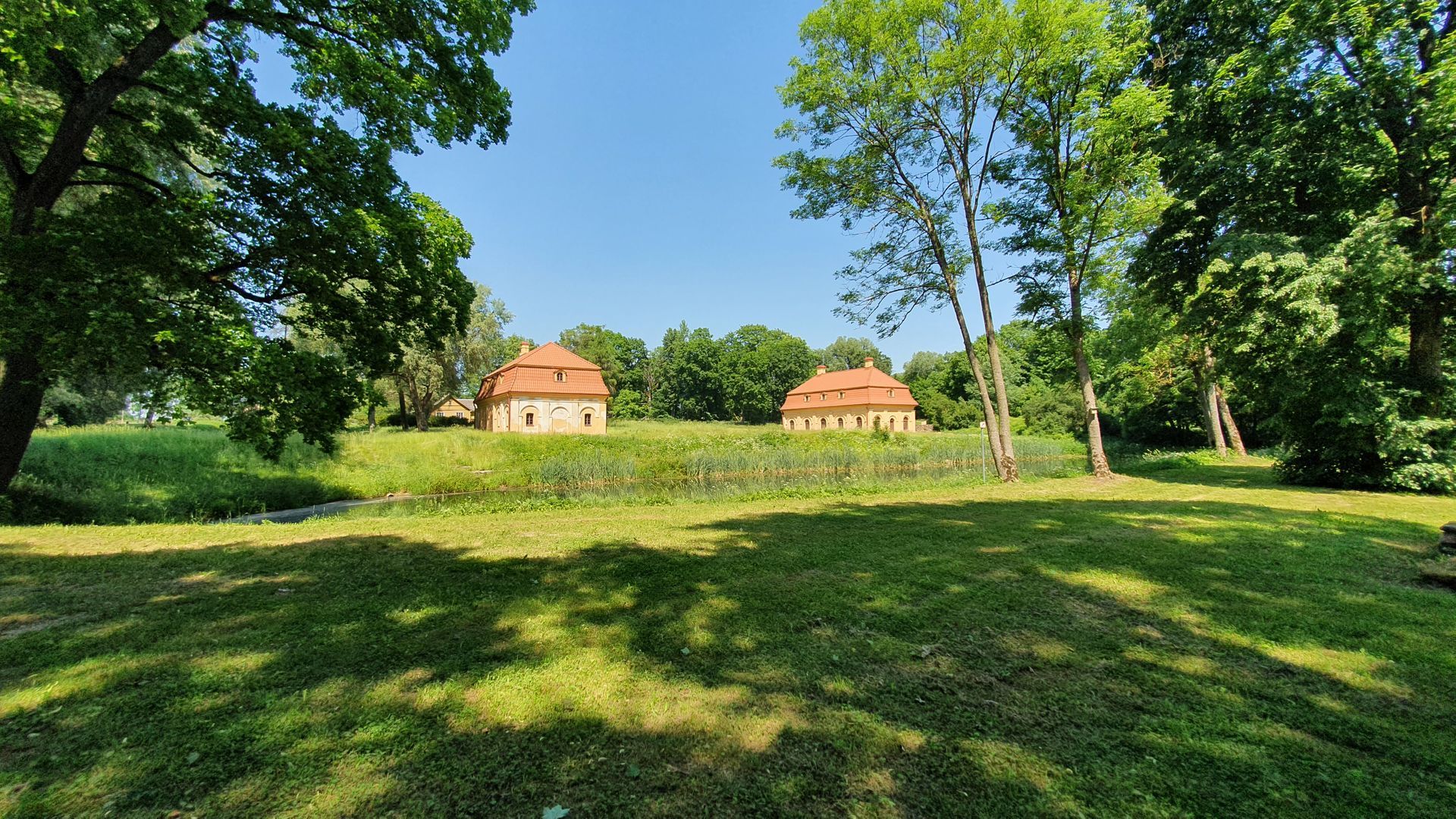 Liubavas Manor