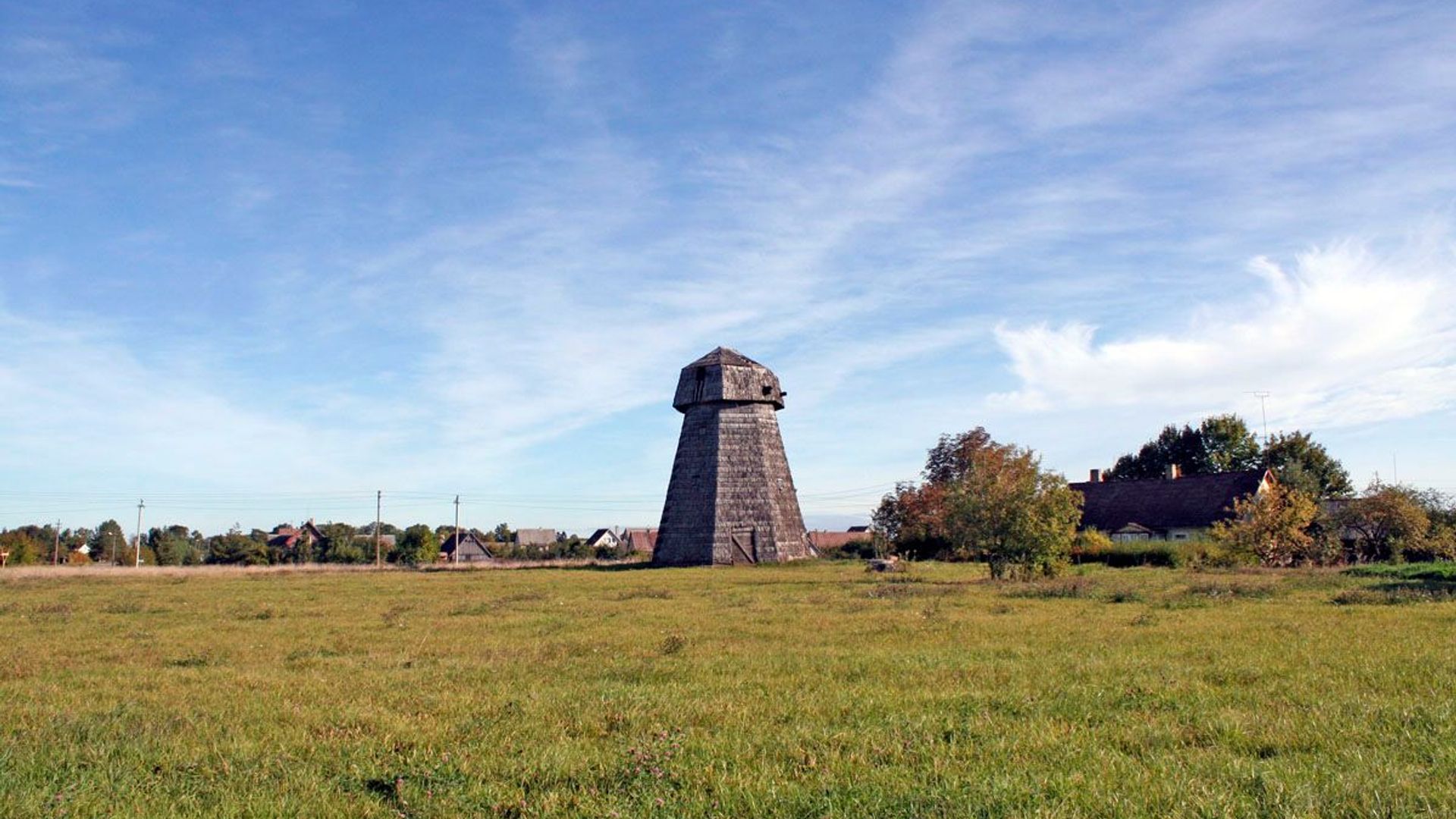 Alksniupiai Windmill