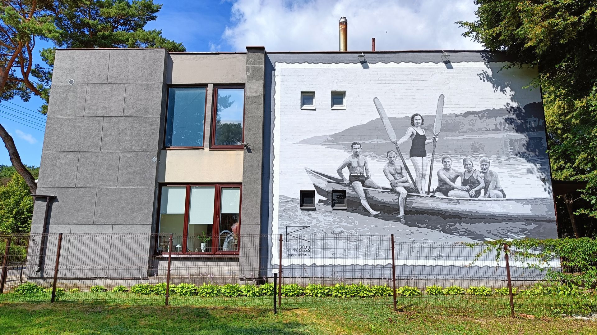 Mural Interwar Photography