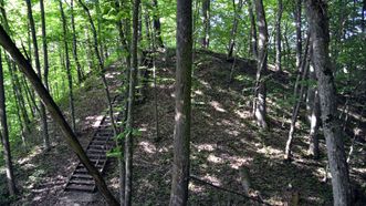 Radžiūnai Mound