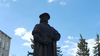 Monument to Abraham Kulvietis