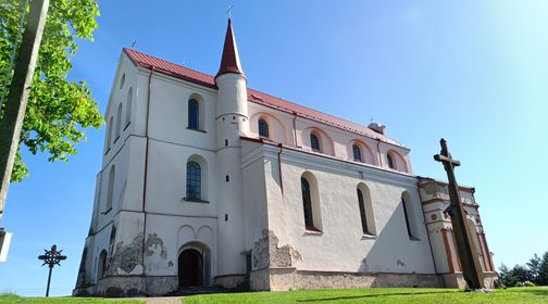 Simno Švč. Mergelės Marijos Ėmimo į dangų bažnyčia