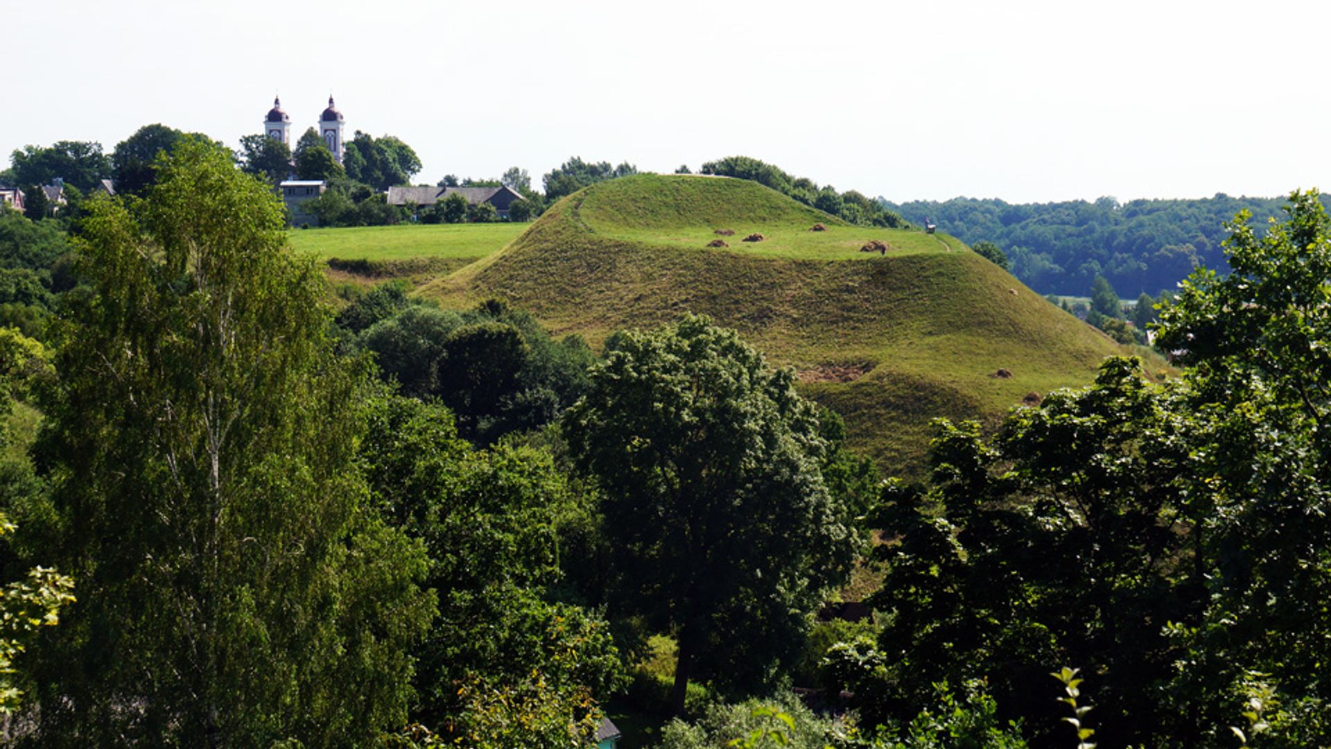 Seredžius Mound