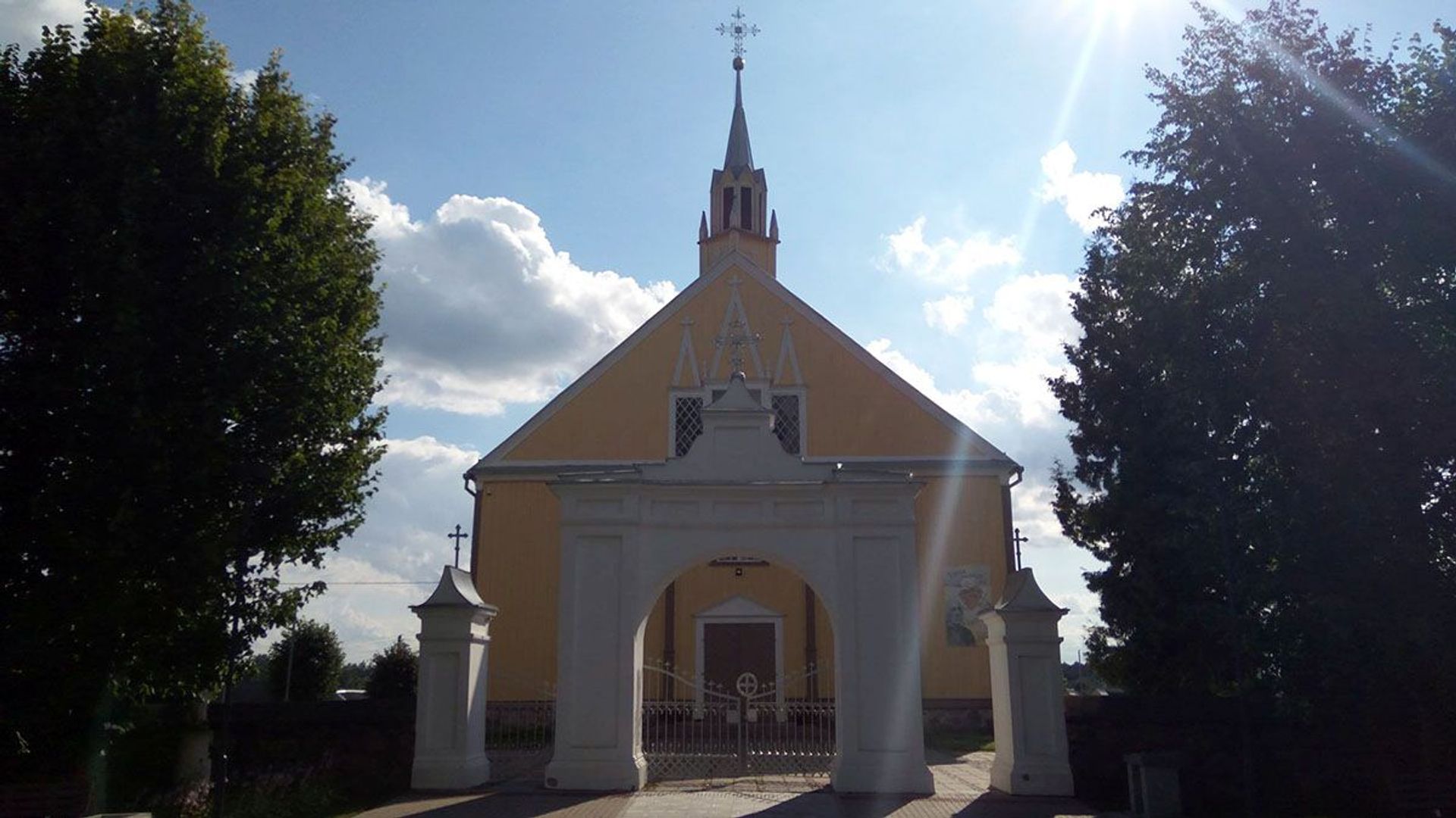 Viduklės Šv. Kryžiaus bažnyčia
