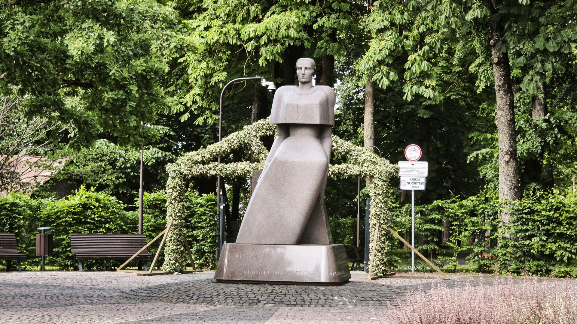 Monument to the First Lithuanian Newspaper Aušra