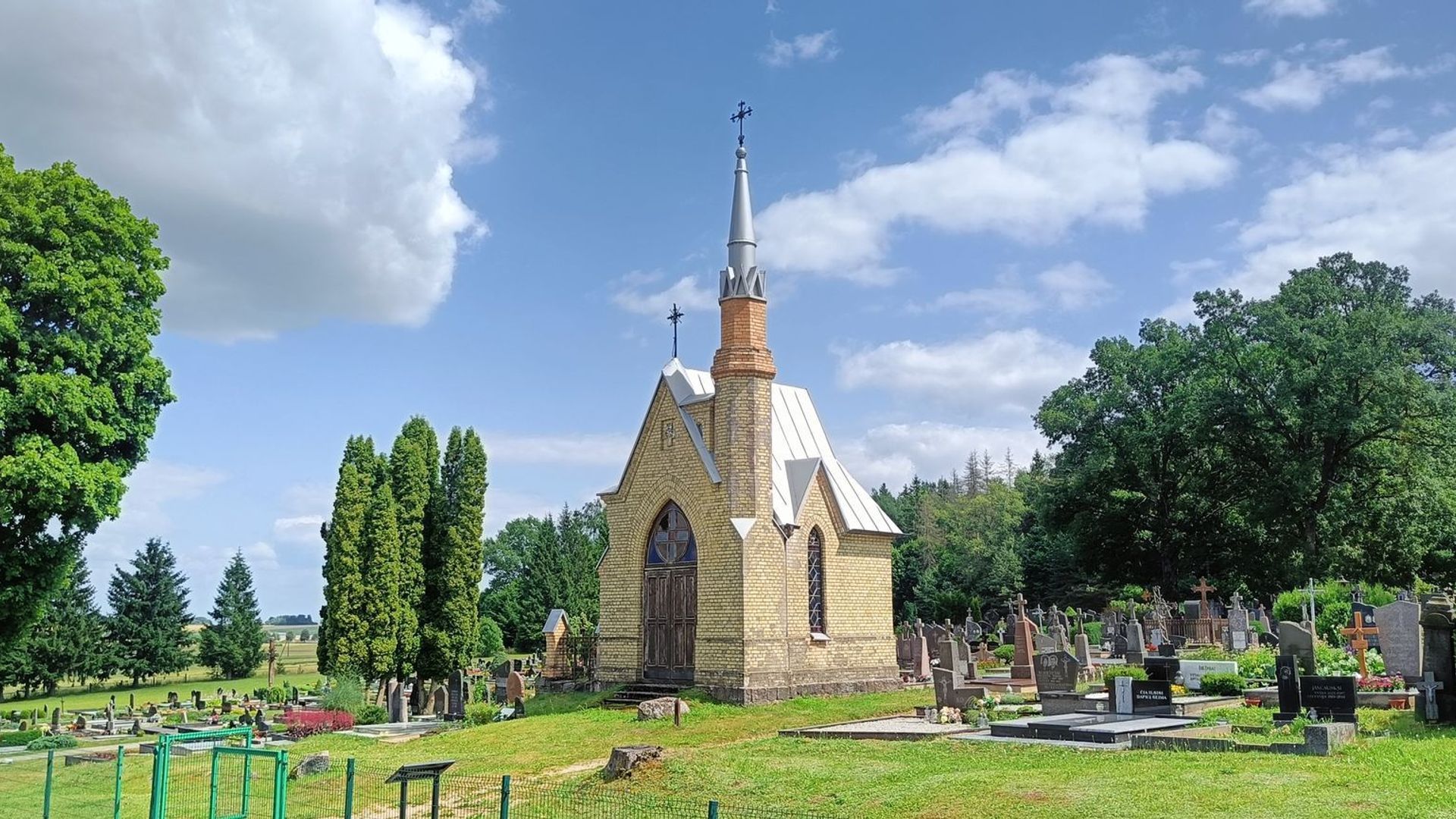 Chapel of Betygala Cemetery