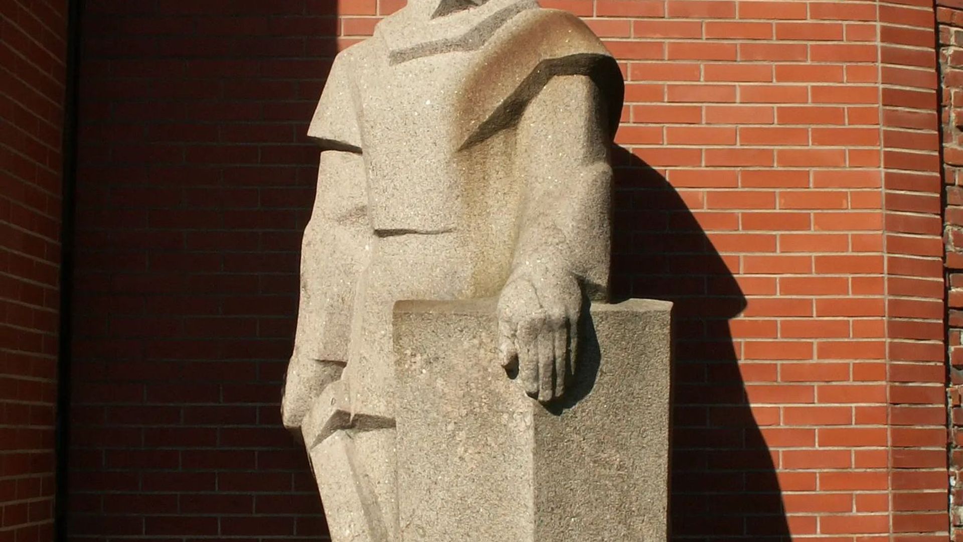 Monument to Herkus Mantas
