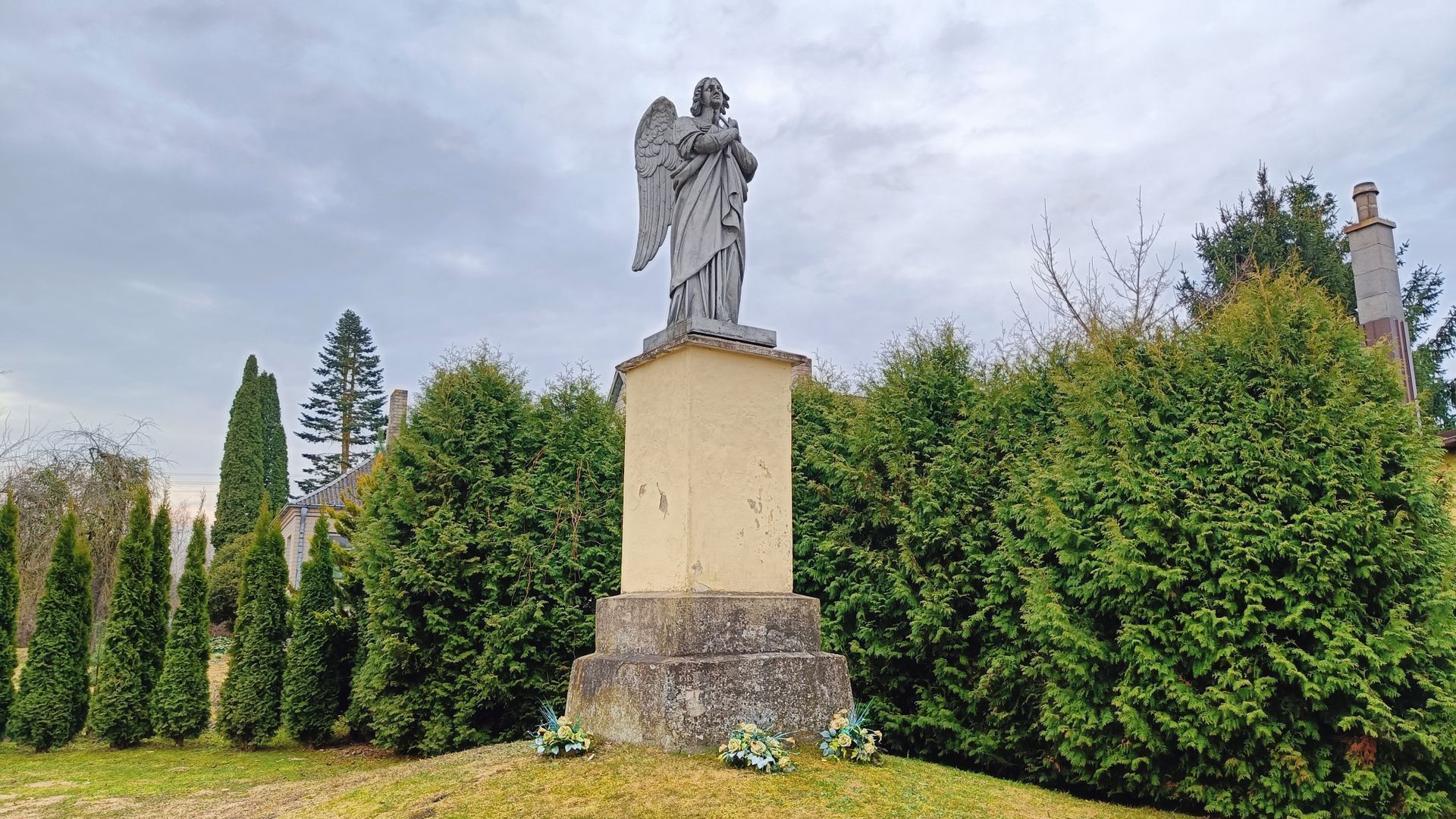 Angel Monument