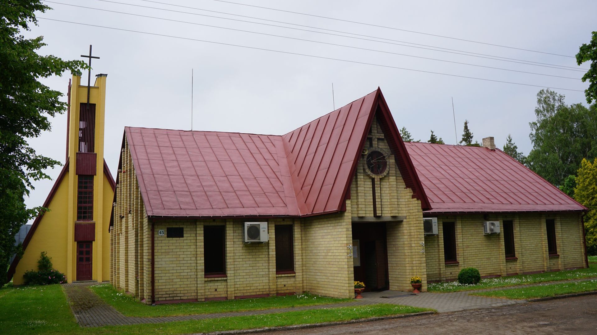 Keturvalakių Švč. Mergelės Marijos Gimimo bažnyčia