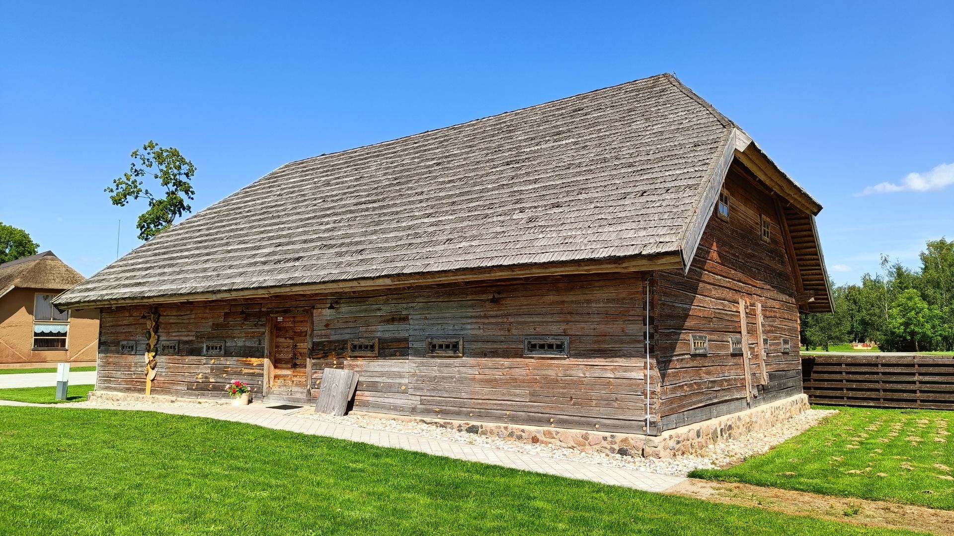 Upytė Manor Barn