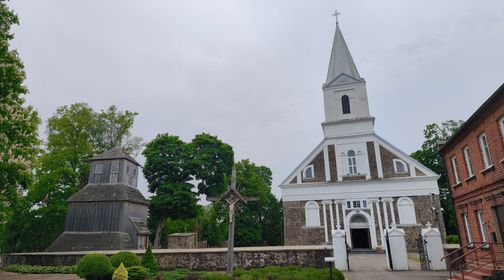 Darbėnai St. Apostles Peter and Paul Church