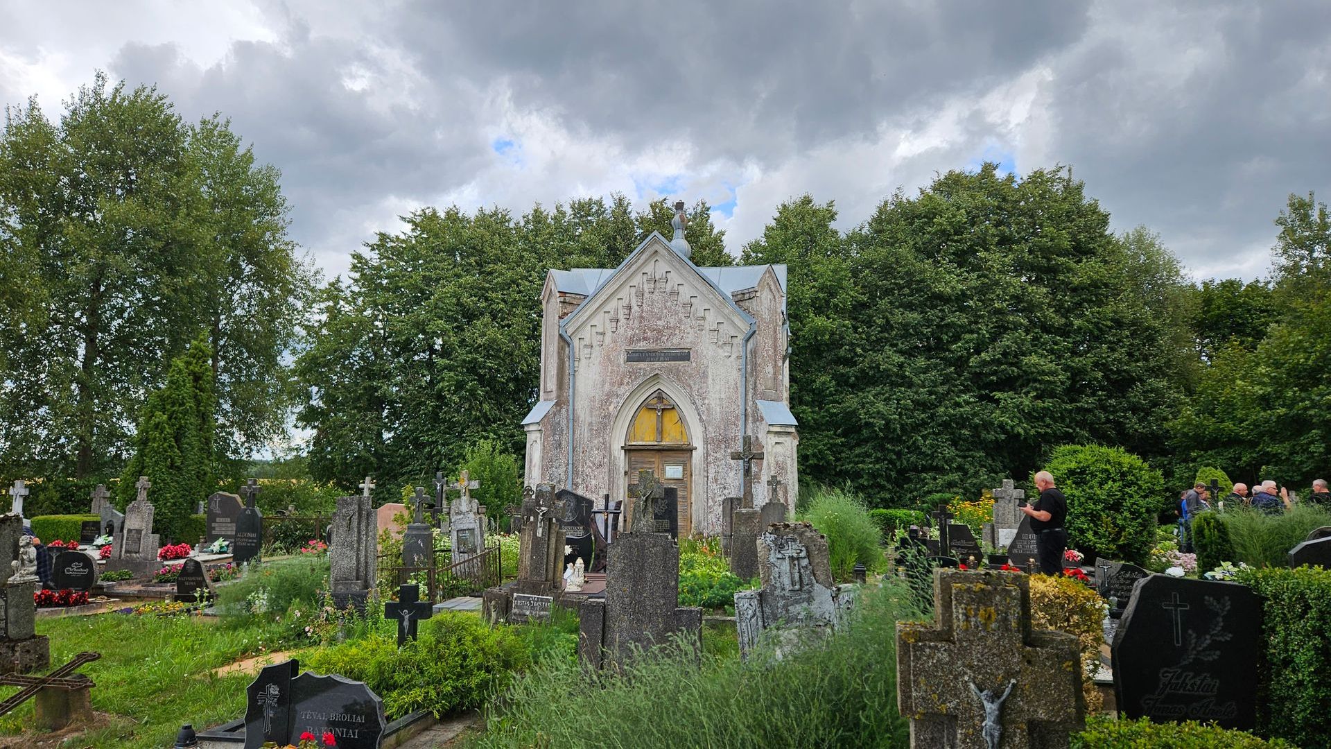 Tulpiakiemis Chapel