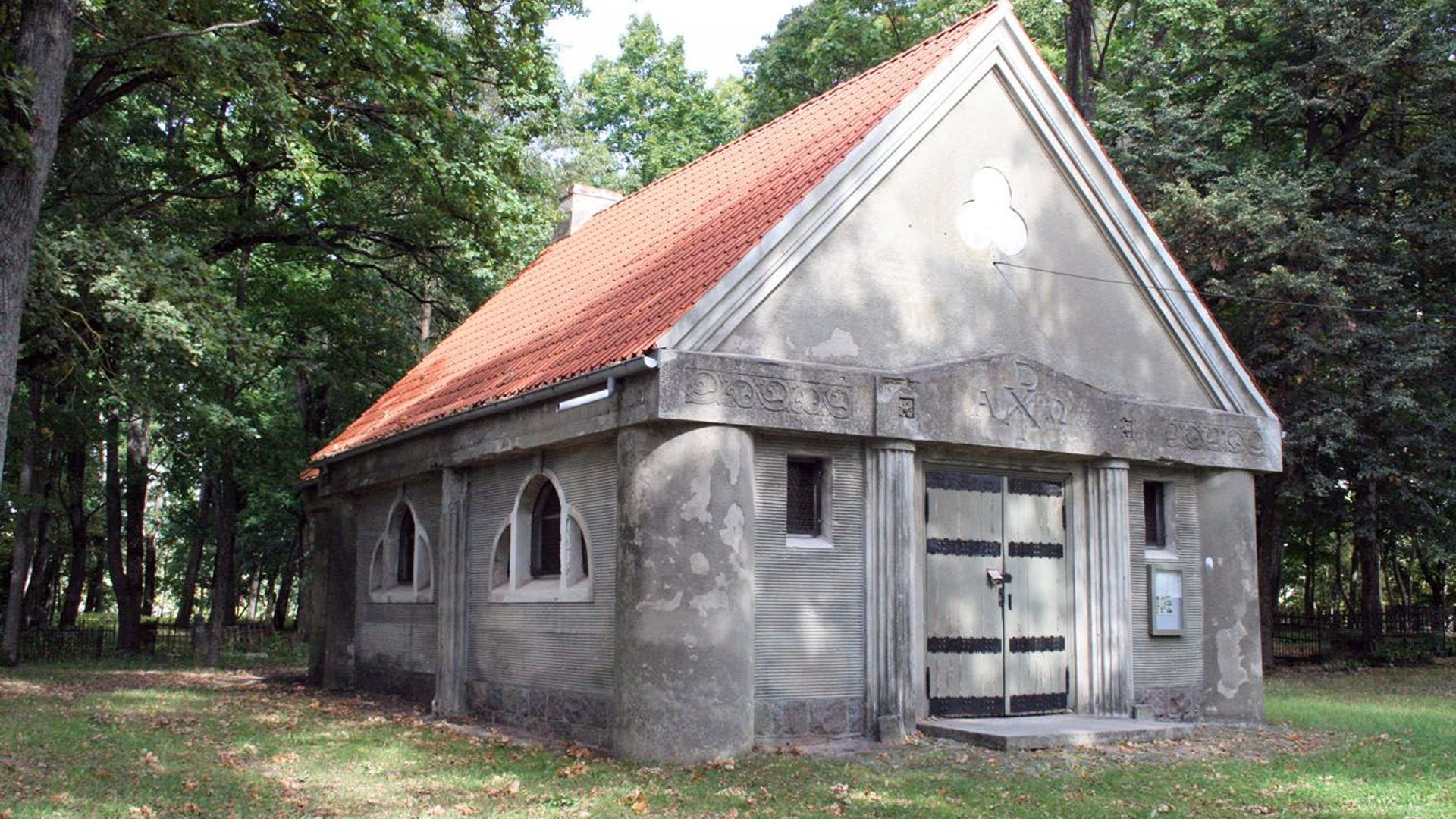 Šilutė Old Evangelical Lutheran Cemetery Chapel