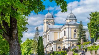 Molėtai Apostles St. Peter and St. Paul Church