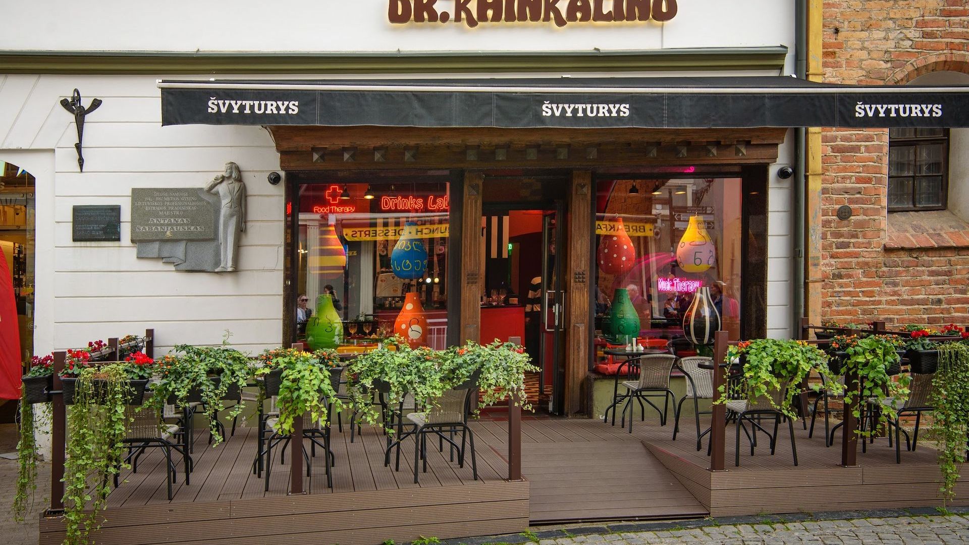 Dr. Khinkalino