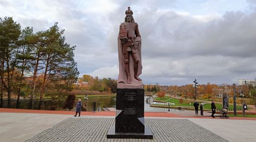 Monument to Grand Duke of Lithuania Alexander