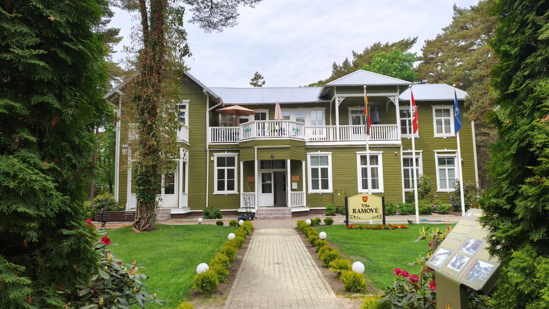 Lietuvos karininkų ramovės vila