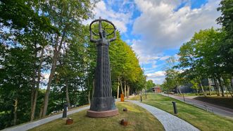 Sculpture Lithuania Legend