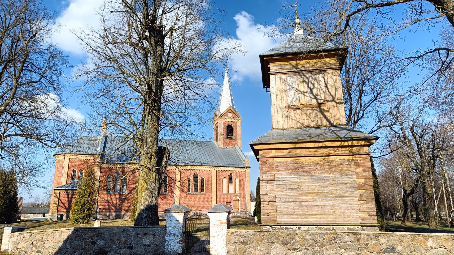 Šilų Šv. Jėzaus Vardo bažnyčia
