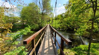 Belmontas Hanging Bridge