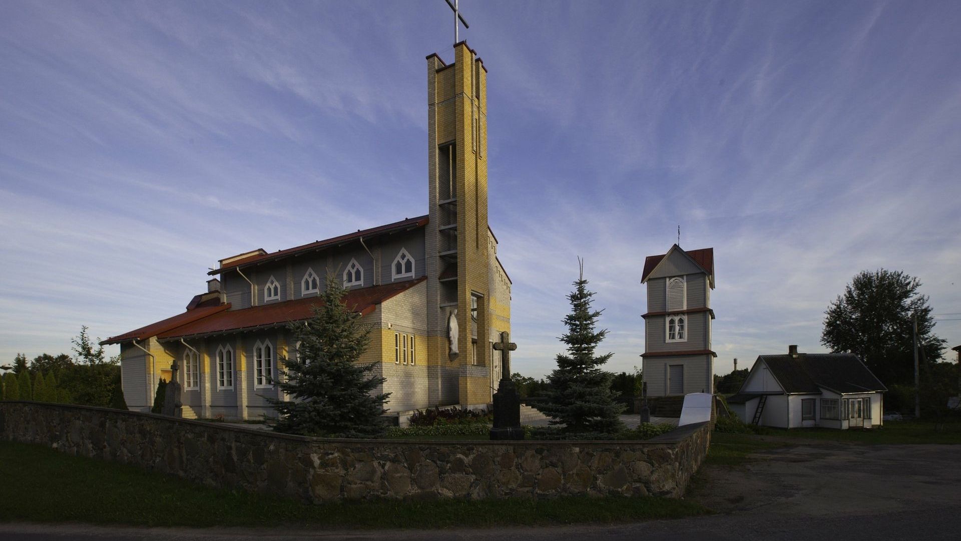 Pakalnių Švč. Trejybės bažnyčia
