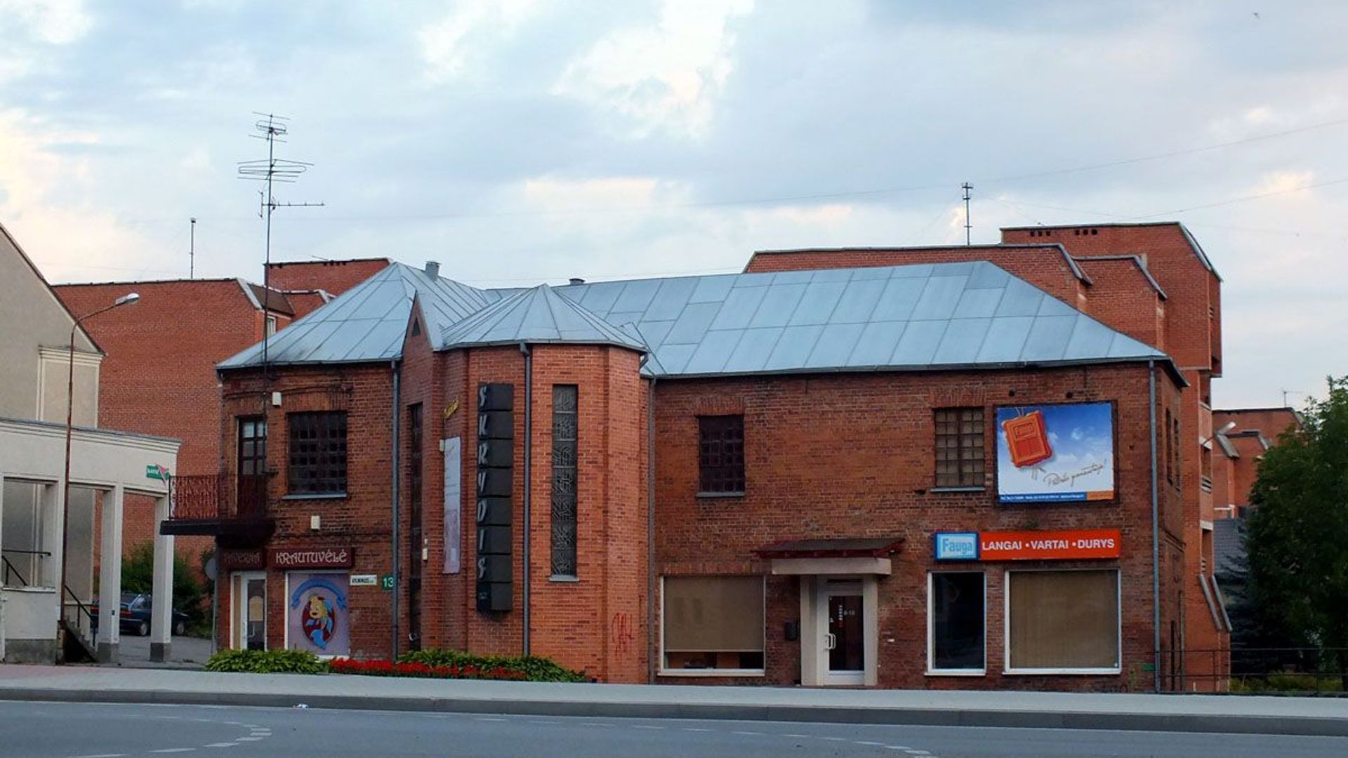 Buvęs kino teatras Kapitol