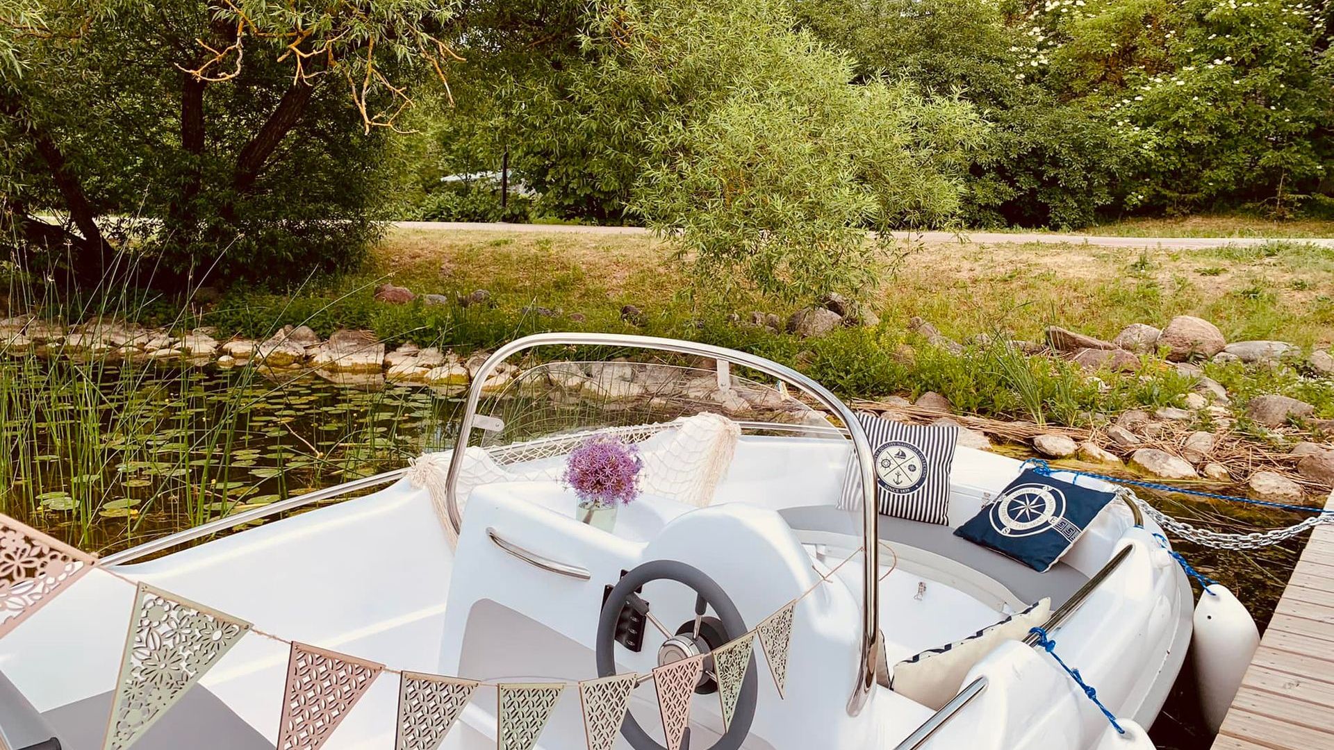 Private Island (Boat rental)