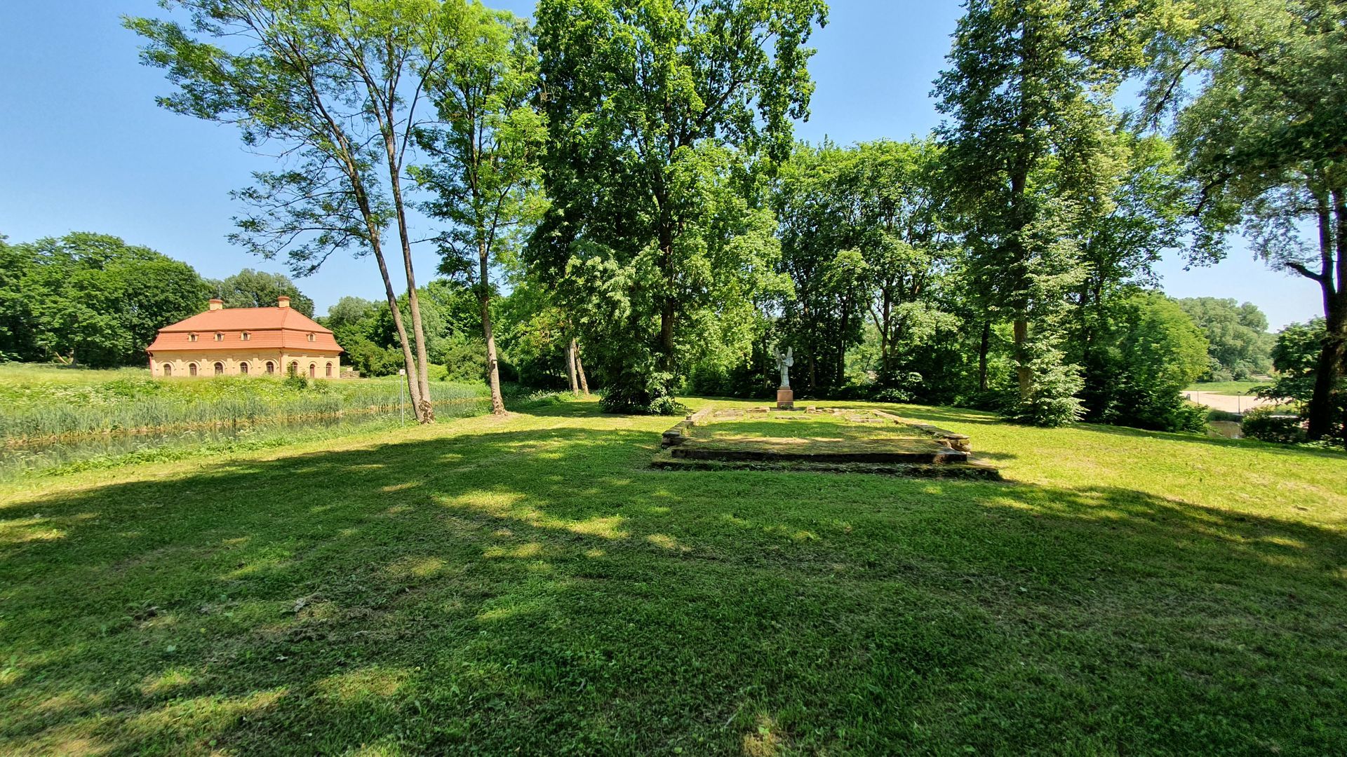 Former Chapel-Mausoleum of Liubavas Manor