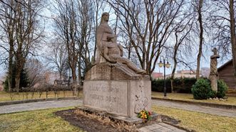 Paminklas Prisikeliantiems