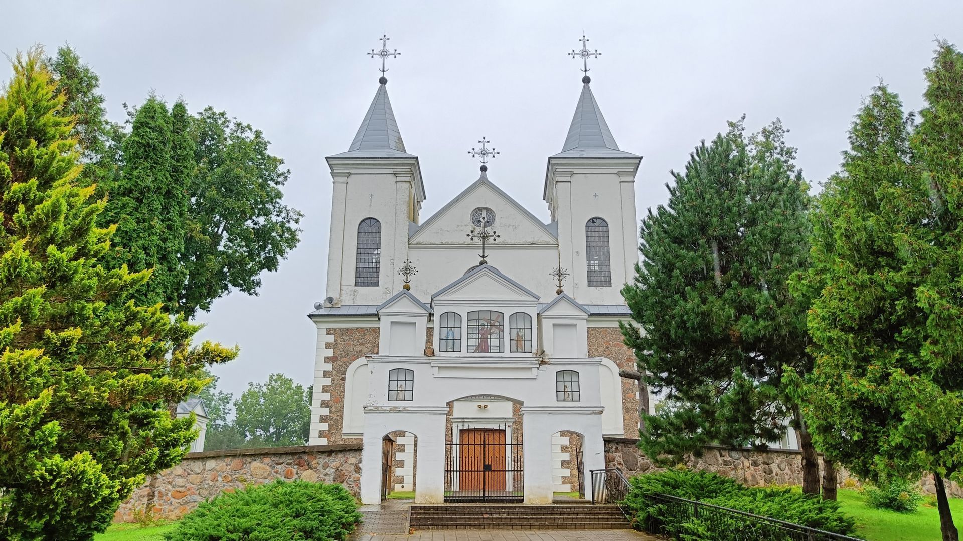 Laukuvos Šv. Kryžiaus Atradimo bažnyčia
