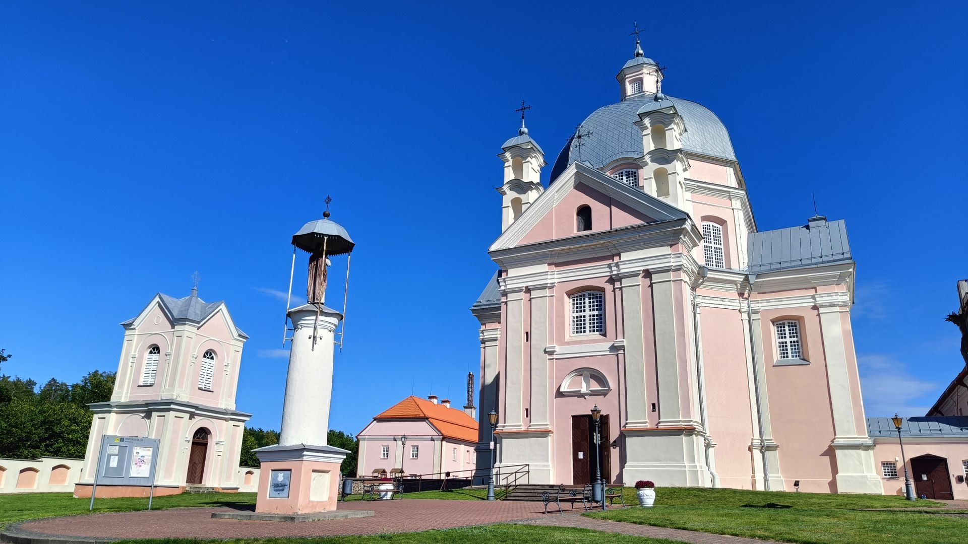 Liškiavos Švč. Trejybės bažnyčia