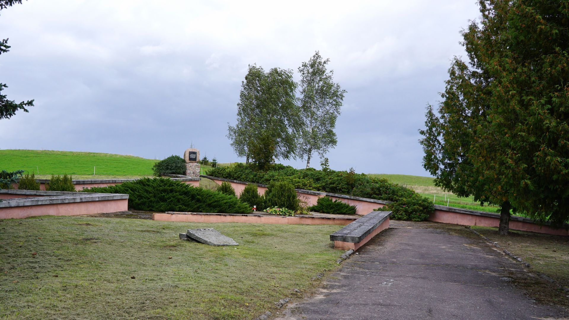 Vištyčio Holokausto aukų memorialas