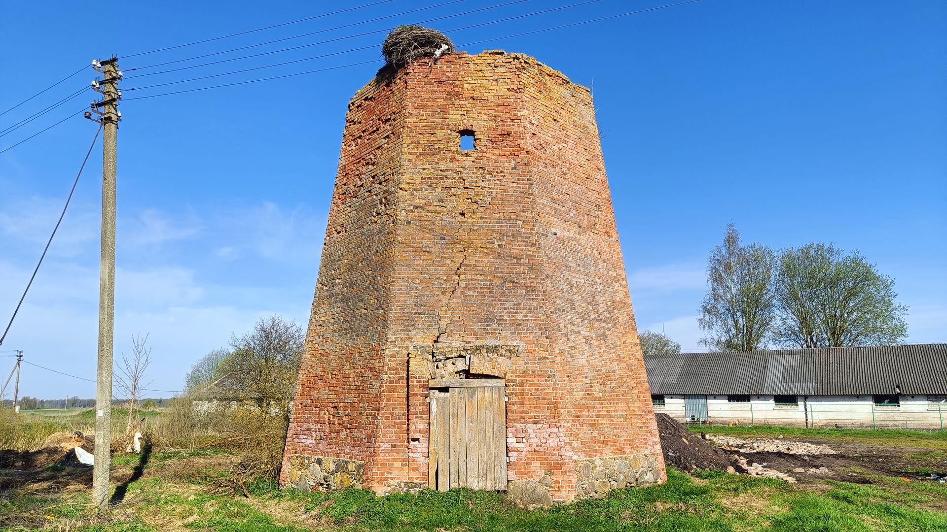 Biržiai Windmill Ruins