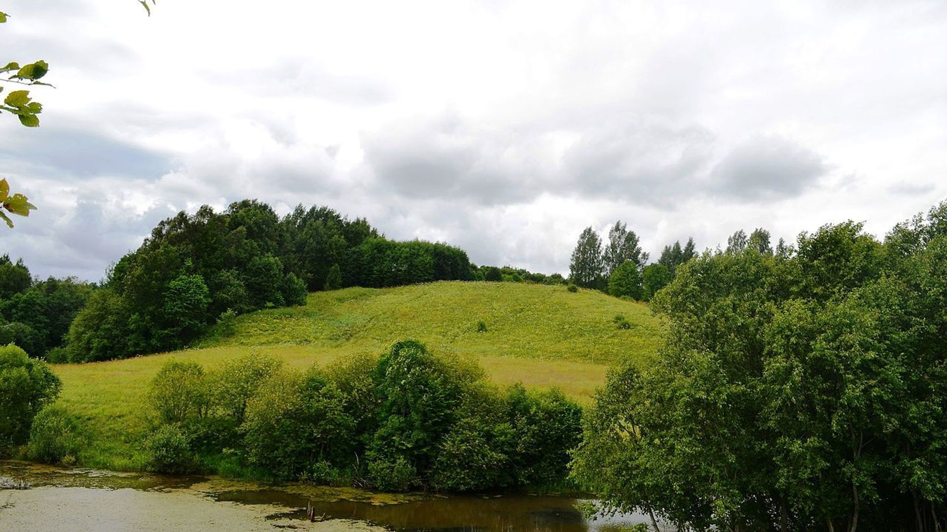 Burbiškiai Mounds