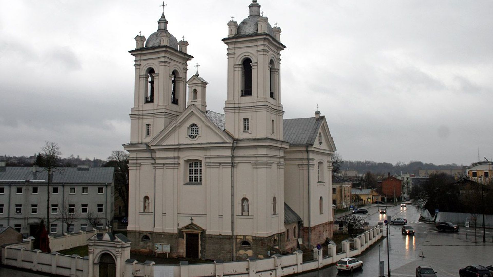 Kaunas the Holy Cross Church