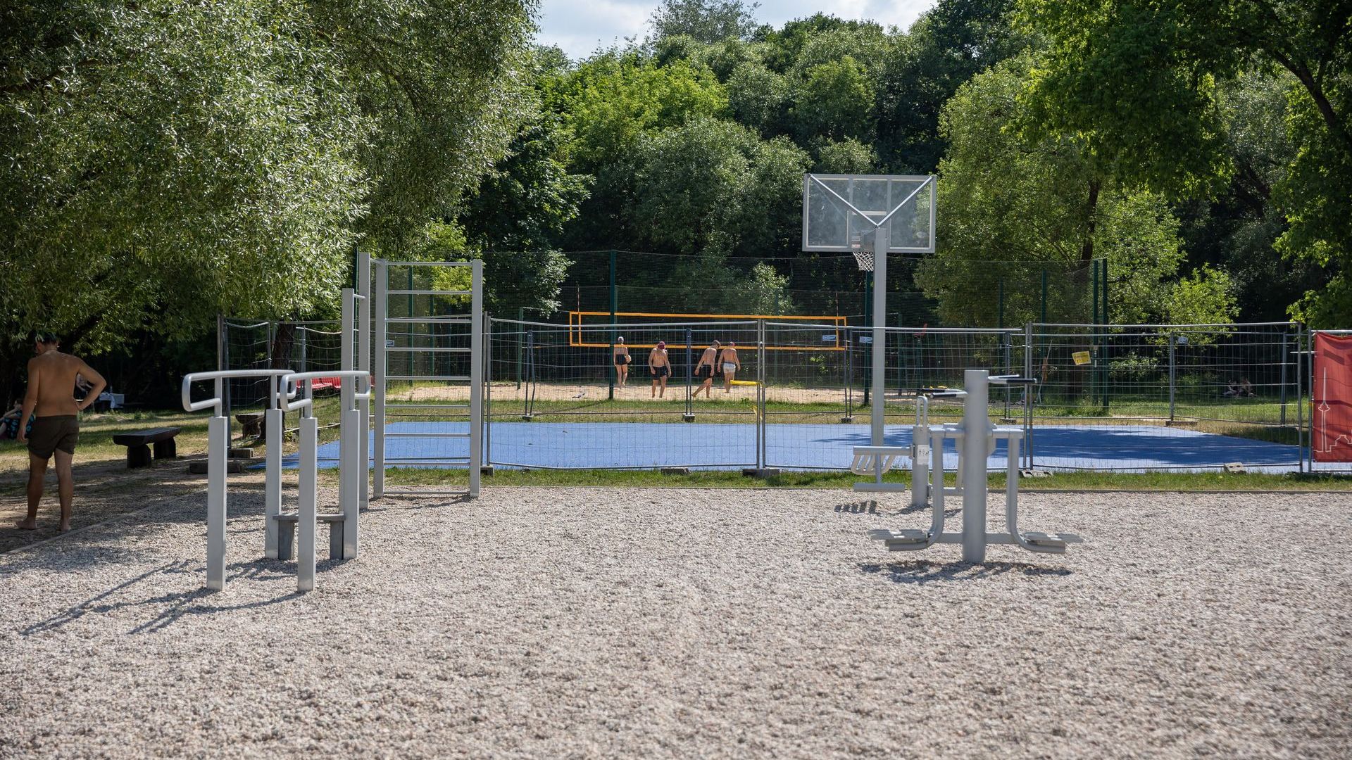 Žirmūnai Beach Rest Place