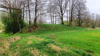 Piliūnai Mound