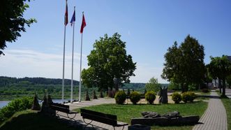 Veliuona Sundial and Sight