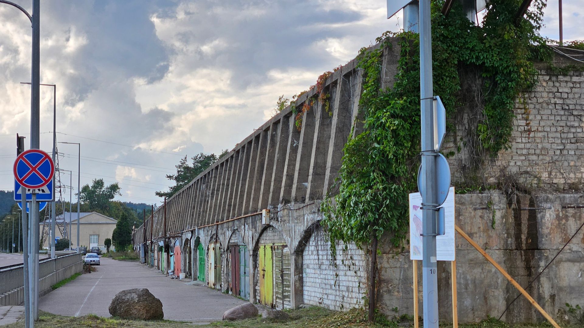 Grigiškės Aqueduct